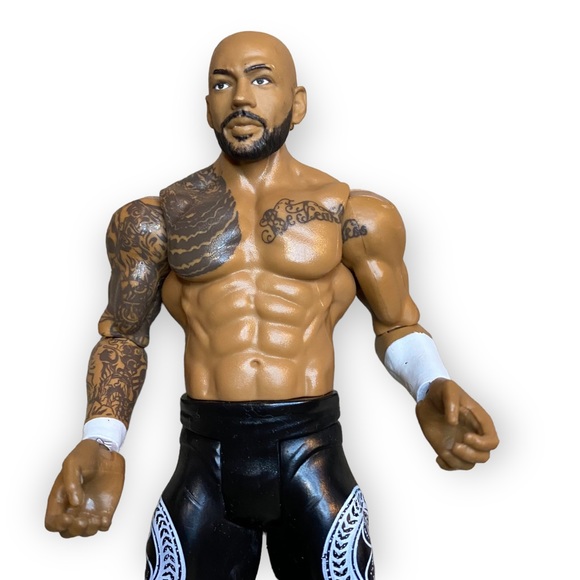 3/$12 WWE Wrestlemania Toy Action Figure - Picture 1 of 3